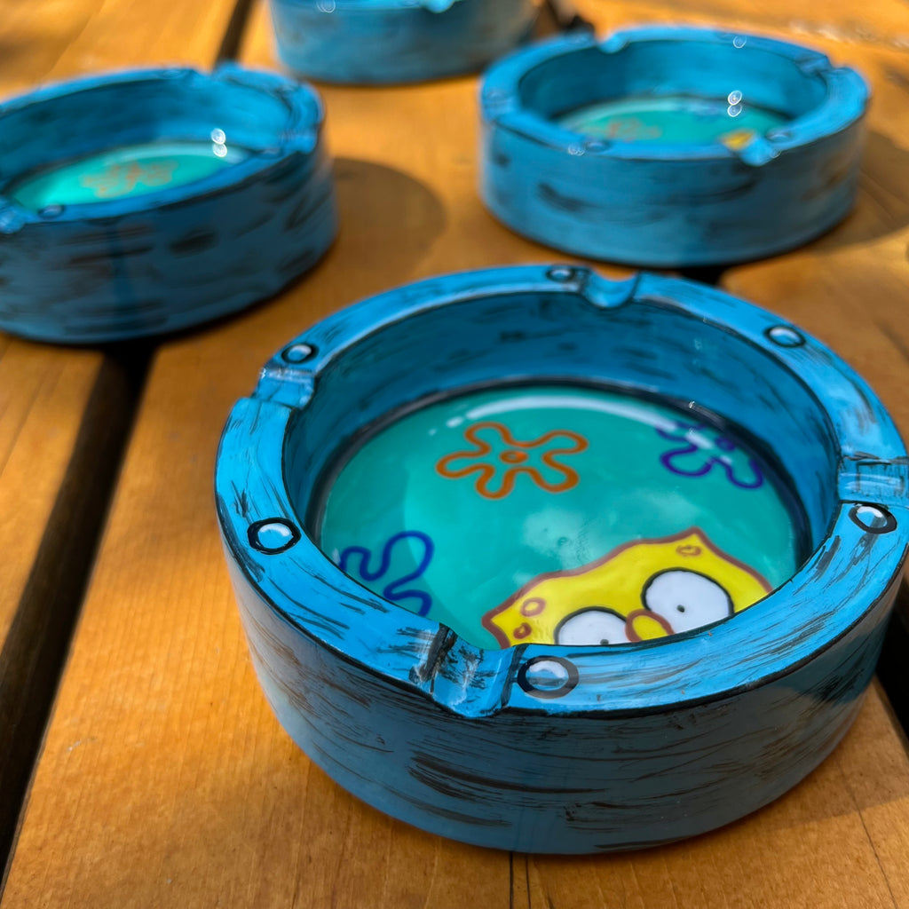 Sponge Guy Window Ashtray